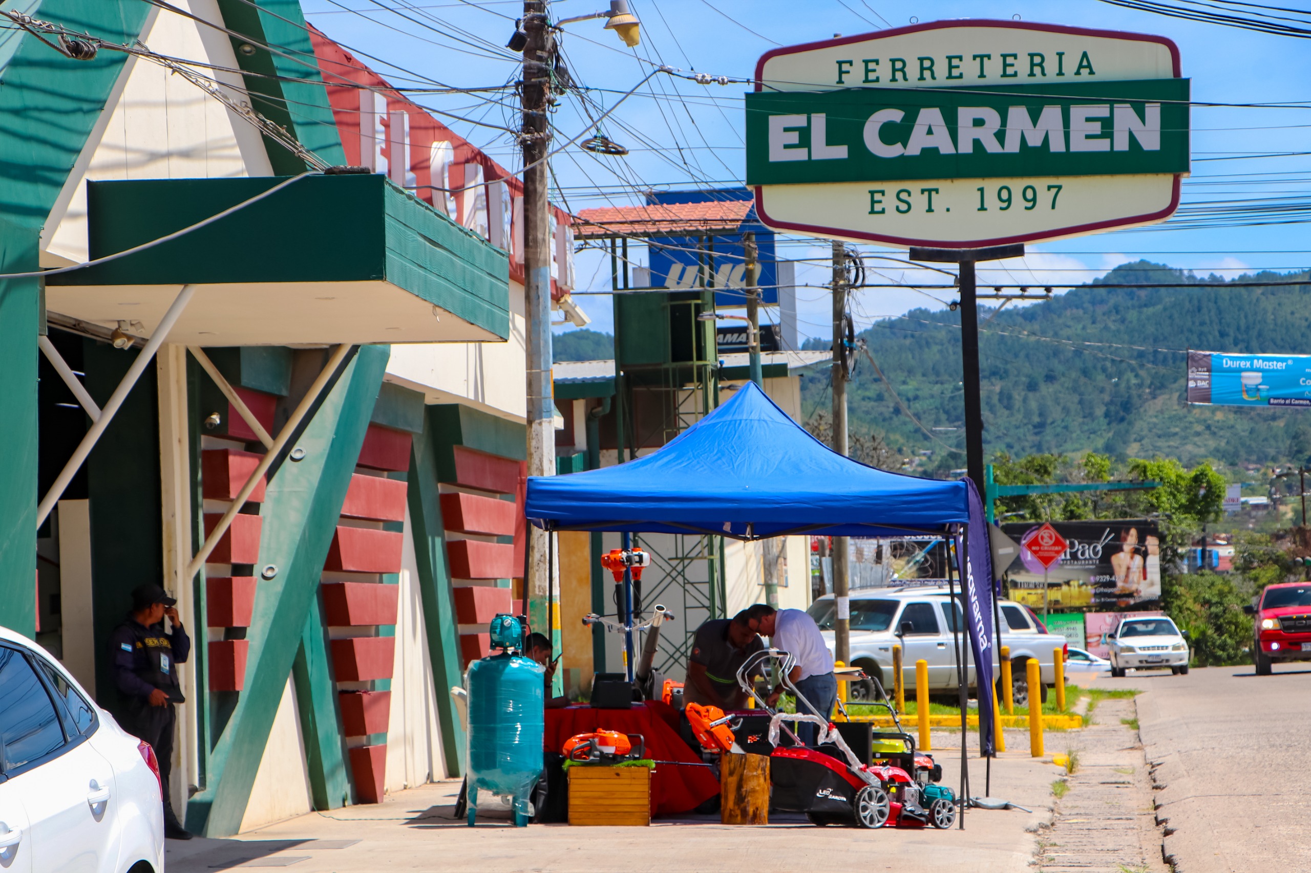 Experiencia y Servicio